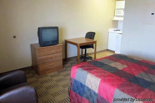 Motel Hometowne By Red Roof Austin Cedar Park